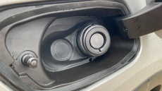 Volvo XC40 2.0 B4P Ultra Dark 5dr Auto Petrol Estate